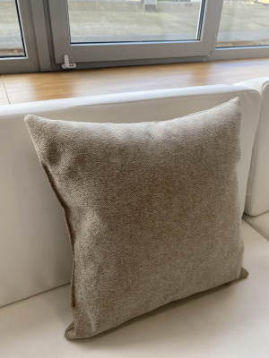 Подушка декоративная 40*40 фото Подушка декоративная 40*40. Фото №3